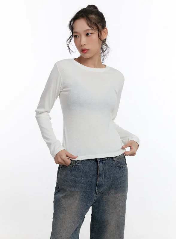 Pocket - Equipped Women Long Sleeve Top for Added FunctionalityBasic Round Neck Long Sleeve CN420