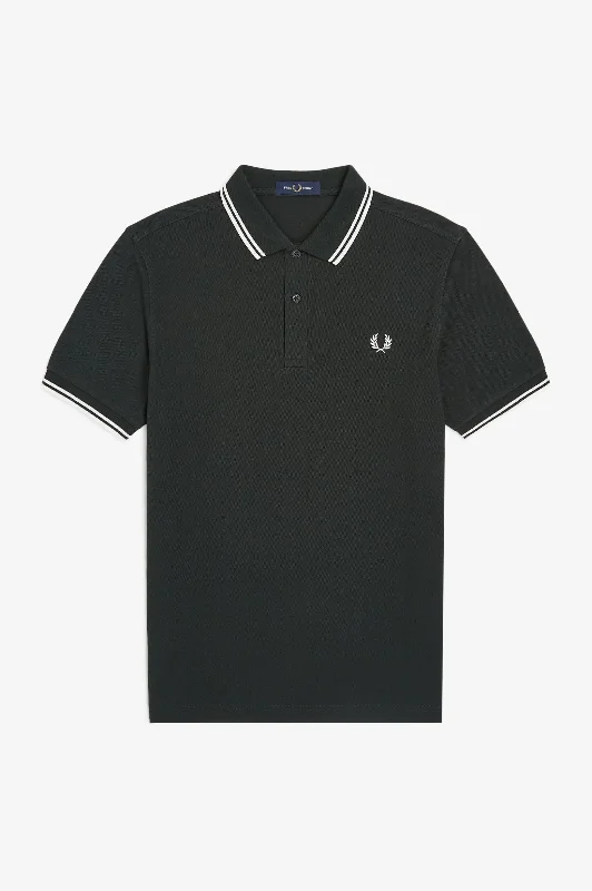 Glitter - embellished polo shirt for a sparkly appearanceFred Perry Polo NightGreen / Snow White