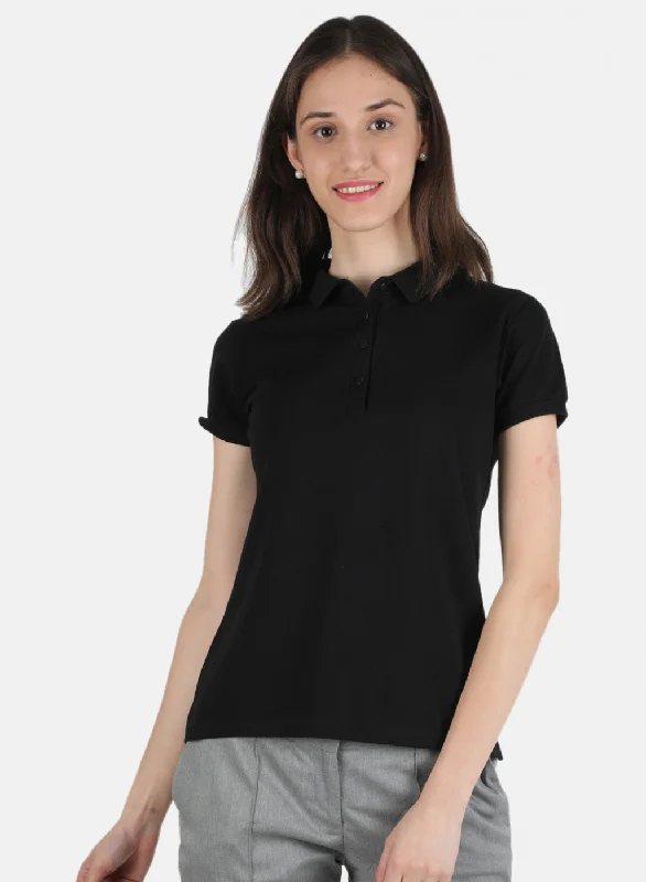 Striped Women T Shirt in a Classic PatternWomen Black Plain T-Shirt