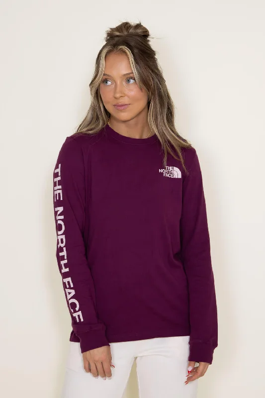 Sequined Women T Shirt for a Sparkly Night OutThe North Face Logo Long Sleeve T-Shirt for Women in Boysenberry | NF0A81U8-K6I