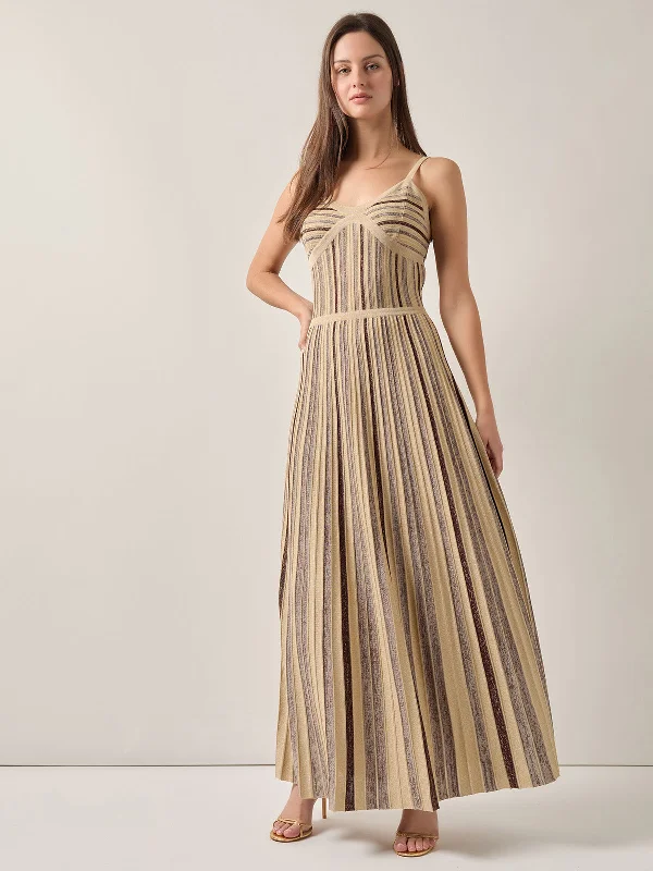 Long - Sleeve Women Dress in Velvet for a Luxurious Winter LookModern Fit-and-Flare Lurex Striped Knit Maxi Dress