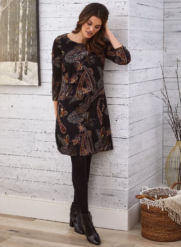 Mini Women Dress with a Short Hem for a Young and Trendy StylePaisley Print Trapeze Dress