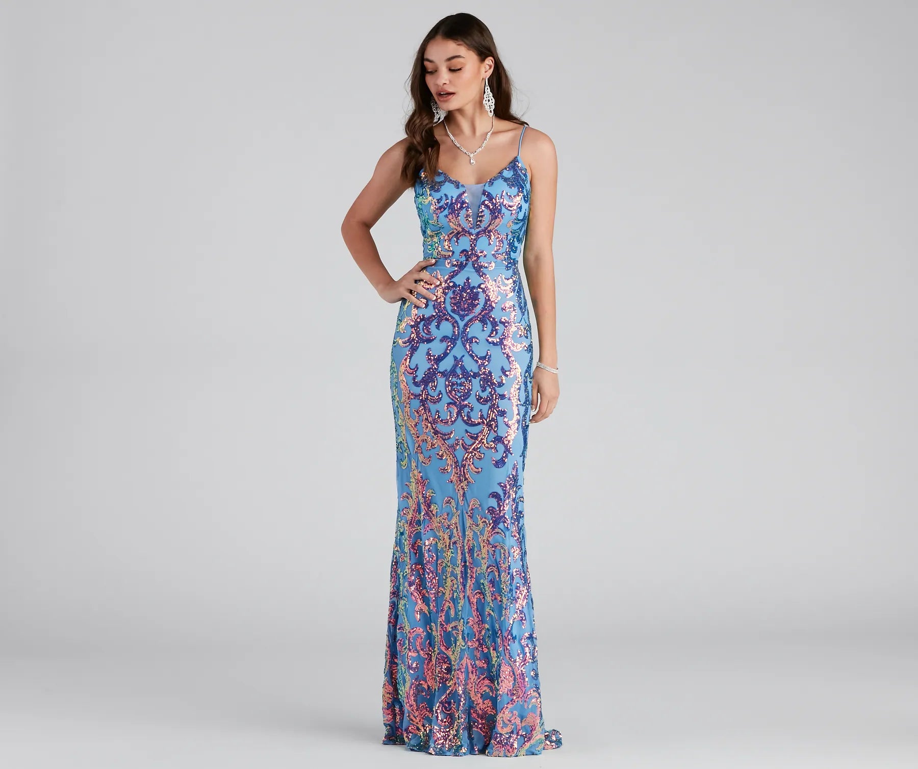 Empire Waist Women Dress to Accentuate the Bust and Conceal the WaistIzzie Formal Sequin Low Back Dress