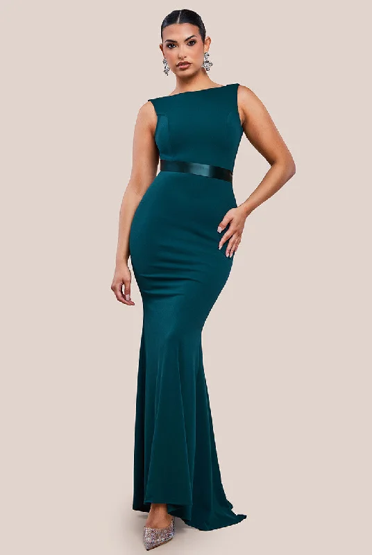 Mermaid - Style Women Dress with a Fitted Silhouette for Special OccasionsSaint A Eris Bridesmaid Maxi Fishtail Dress