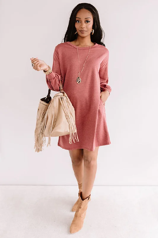 Long - Sleeve Women Dress in Velvet for a Luxurious Winter LookBackroad Bonfire Shift Dress In Aurora Red