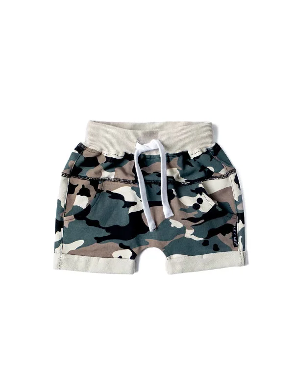 Plus Size Women Shorts with a Comfortable and Stylish FitHarem Short- Exclusive Camo